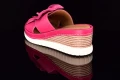 Komfortowe-Damskie-Klapki-Na-Koturnie-z-Kwiatem-Artiker-52C-0506-Rozowy/Fuksja-Skora-Naturalna-4