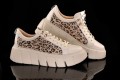 Damskie-Sneakersy-Na-grubej-Podeszwie-Ze-skory-Naturalnej-W-Piekne-Lamparcie-Cetki-KARO-W-20720-1536-F-Bez-7