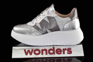 Komfortowe Damskie Lekkie Hiszpańskie Sneakersy Krótkie WONDERS A-3622 Zenit Plata Off Srebrny