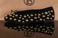Ekstrawaganckie-Baleriny-ze-zlotymi-cwiekami-kulkami-Naturalny-Zamsz-BOMONELLA-P319-58-T059-11-Czarny-