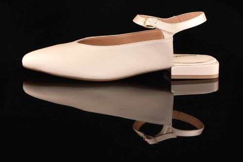 Eleganckie-Hiszpanskie-Sandalki-Baleriny-Odkryta-Pieta-Naturalna-Skora-Licowa-GIOSEPPO-74831-Averill/-Ecru/Jasny-Bez-