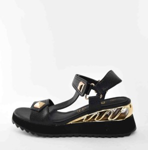 Skórzane Sandały na Designerskiej Koturnie Nowoczesny Styl i Komfort  D&A Barski Premium Collection CR61-3070 Black/Czarny Lico