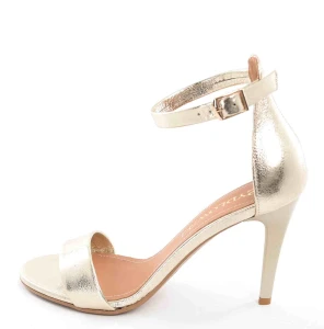 Minimalistyczna Elegancja w Najpiękniejszym Wydaniu Damskie Sandałki Szydłowski 2834/65 Złoty